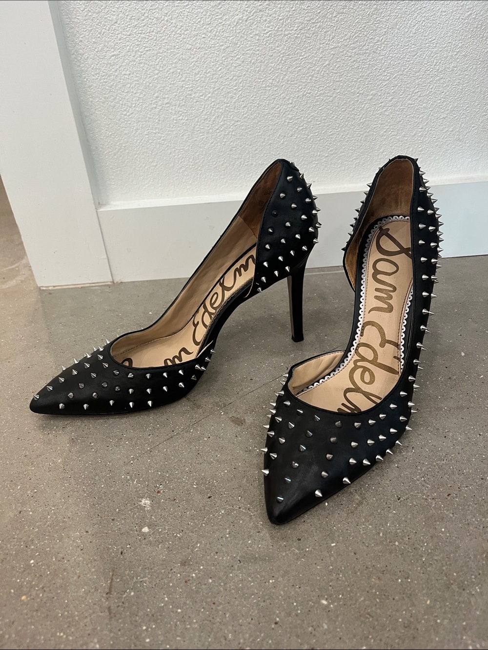 Sam Edelman Black Pointed-Toe Spike-Embellished Pumps